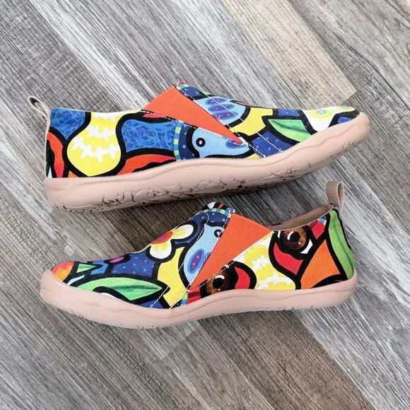 UIN shoes, Secret Garden Toledo, women's size 8.5 - Picture 2 of 3